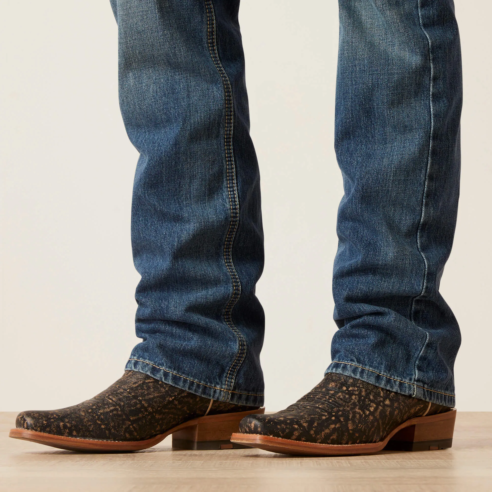 Ariat Men's M7 Ezra Straight Jean
